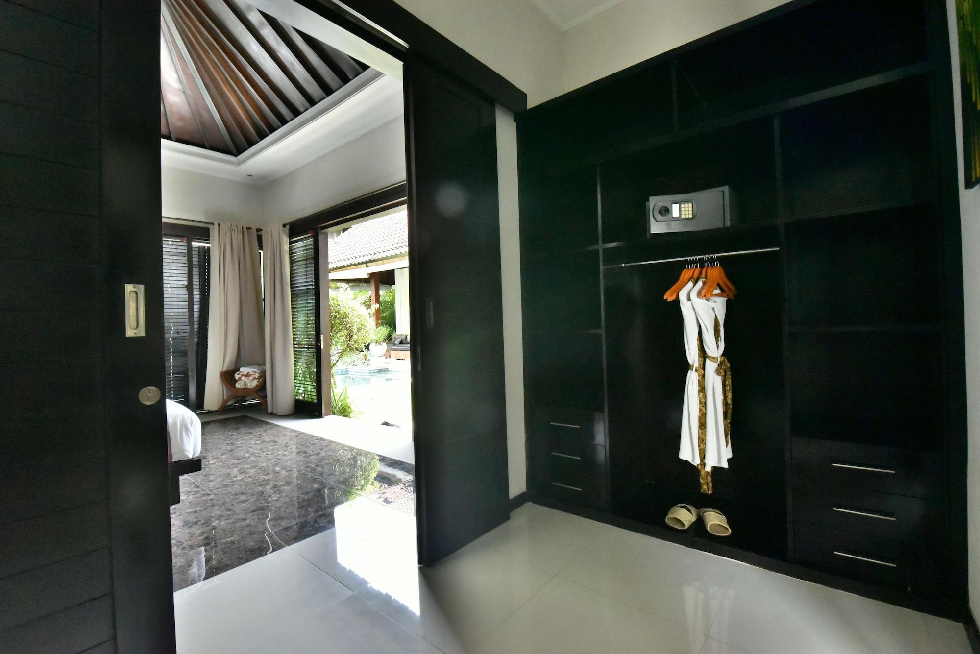 Katala And * Sanur (Bali)